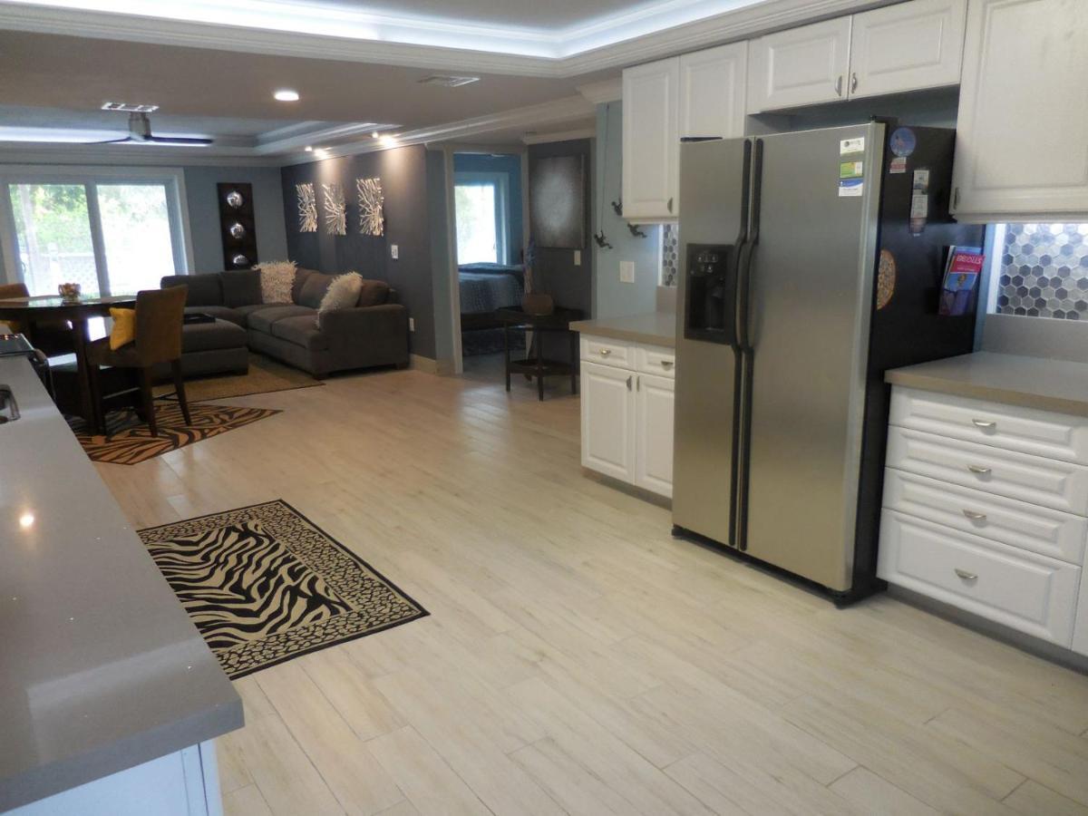 #1 Island Hideaway Pick Me!!! Villa Fort Myers Beach Exterior photo